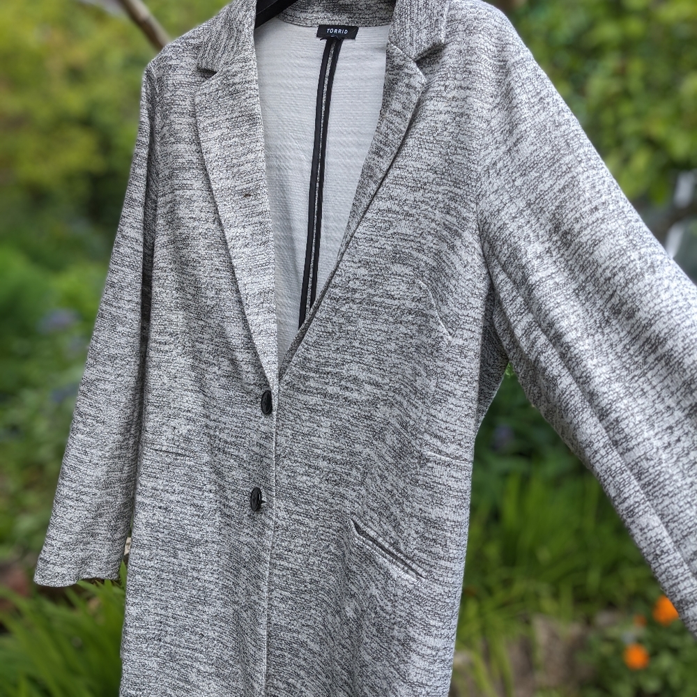 Torrid size 1 soft knit blazer